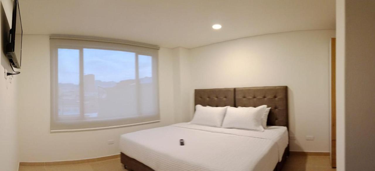 Aparta Suite Plaza Premium Bogota Buitenkant foto